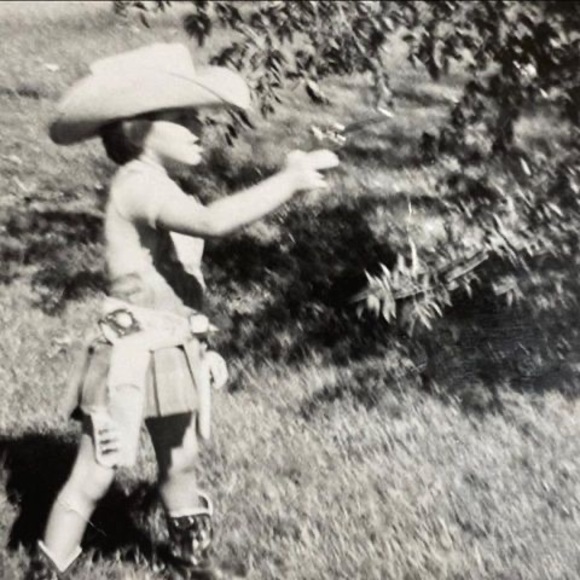 Meet your Posher, Tracie - Picture 1 of 1